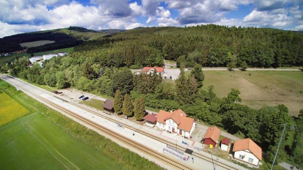 Český Krumlov Penzion A Restaurace Hostinec Na Letne מראה חיצוני תמונה